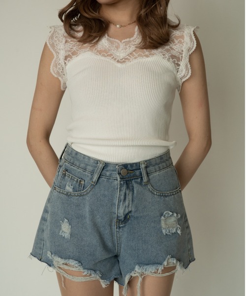 yuue' ( wear )(ユーイ)の「レース切り替えフリルノースリーブトップス(Tシャツ/カットソー・レディース・ホワイト/ブラック/グレー・FREE)」の7枚目の写真
