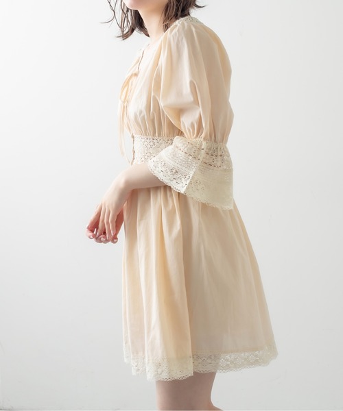 OLIVE des OLIVE（オリーブデオリーブ）の「レースチュニック（シャツ/ブラウス・レディース・オフホワイト/アイボリー/ブラック系その他・FREE）」の18枚目の写真