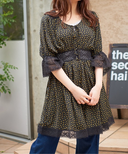 OLIVE des OLIVE（オリーブデオリーブ）の「レースチュニック（シャツ/ブラウス・レディース・オフホワイト/アイボリー/ブラック系その他・FREE）」の6枚目の写真