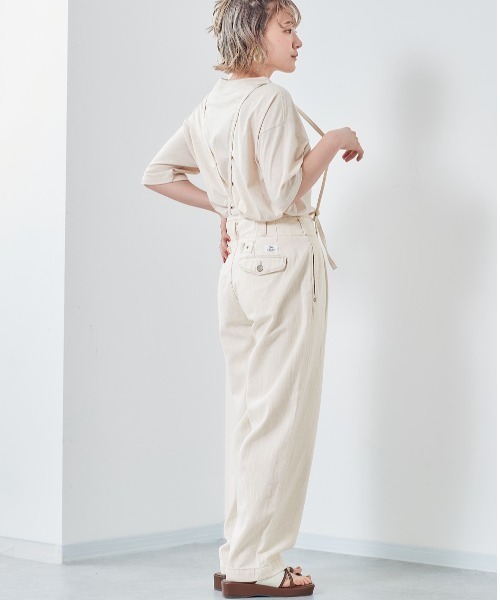 cepo（セポ）の「タックデニム　サスペンダーパンツ（デニムパンツ・レディース・オフホワイト/インディゴブルー/ライトインディゴブルー・M/S）」の2枚目の写真