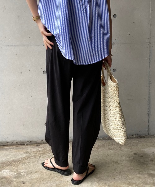 CAPRICIEUX LE'MAGE（カプリシューレマージュ）の「裾タックジョガーパンツ（その他パンツ・レディース・ブラック/ベージュ/ピンク・38/36）」の11枚目の写真