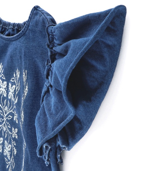 RADCHAP（ラッドチャップ）の「インディゴカットソークロスステッチ刺繍ブラウス（シャツ/ブラウス・キッズ・サックスブルー/ブルー・90cm/100cm/110cm/120cm/130cm/140cm/150cm）」の15枚目の写真