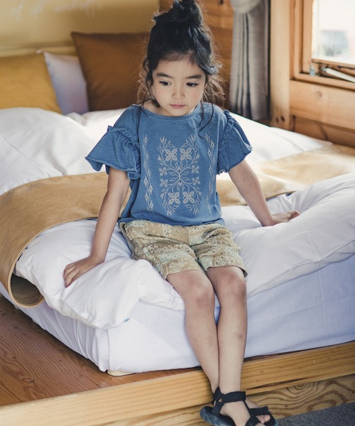 RADCHAP（ラッドチャップ）の「インディゴカットソークロスステッチ刺繍ブラウス（シャツ/ブラウス・キッズ・サックスブルー/ブルー・90cm/100cm/110cm/120cm/130cm/140cm/150cm）」の6枚目の写真