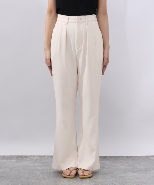 JEANASIS(ジーナシス)の「ツータックフレアツイルパンツ/951035(その他パンツ・レディース・ベージュ/レッド/アイボリー・FREE)」の6枚目の写真