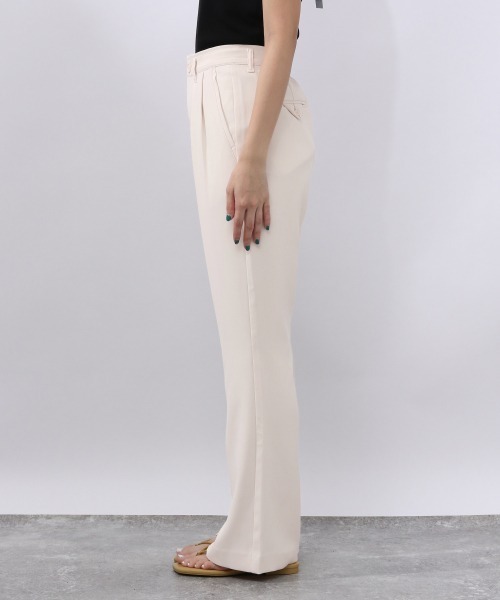 JEANASIS(ジーナシス)の「ツータックフレアツイルパンツ/951035(その他パンツ・レディース・ベージュ/レッド/アイボリー・FREE)」の11枚目の写真