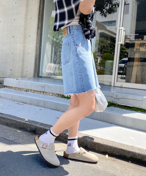 WHO'S WHO gallery（フーズフーギャラリー）の「ボーイキュロット（デニムパンツ・レディース・ブラック/サックスブルー/ブルー/キナリ・FREE）」の7枚目の写真