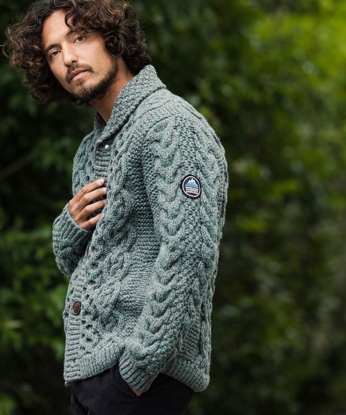 CAMBIO（カンビオ）の「mcg2853 - 【HIMALAYAN CLIMBER'S HAND-KNIT別注】手編みカーデ（カーディガン/ボレロ・メンズ・コーラルピンク/サックスブルー/アイボリー/ブラック/ブラウン/ベージュ系その他・L/M/XL）」の5枚目の写真