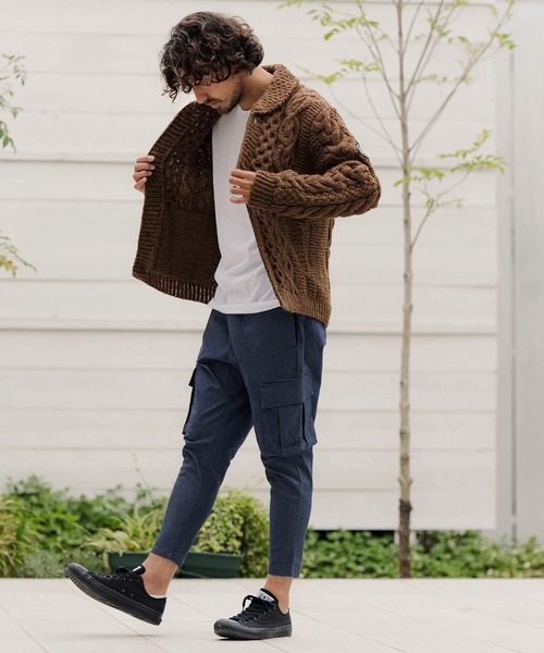 CAMBIO（カンビオ）の「mcg2853 - 【HIMALAYAN CLIMBER'S HAND-KNIT別注】手編みカーデ（カーディガン/ボレロ・メンズ・コーラルピンク/サックスブルー/アイボリー/ブラック/ブラウン/ベージュ系その他・L/M/XL）」の10枚目の写真