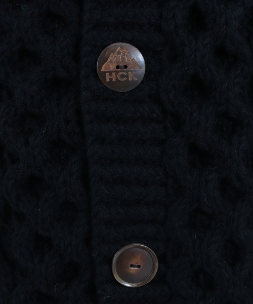 CAMBIO（カンビオ）の「mcg2853 - 【HIMALAYAN CLIMBER'S HAND-KNIT別注】手編みカーデ（カーディガン/ボレロ・メンズ・コーラルピンク/サックスブルー/アイボリー/ブラック/ブラウン/ベージュ系その他・L/M/XL）」の16枚目の写真