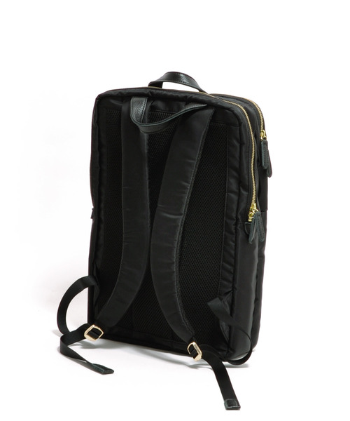 perche(ペルケ)の「ペルケ perche / ナイロン×牛革PCリュック(バックパック/リュック・レディース・ライトグレー/オリーブ/ベージュ系その他/ブラック・FREE)」の18枚目の写真