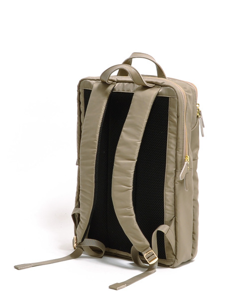 perche(ペルケ)の「ペルケ perche / ナイロン×牛革PCリュック(バックパック/リュック・レディース・ライトグレー/オリーブ/ベージュ系その他/ブラック・FREE)」の8枚目の写真
