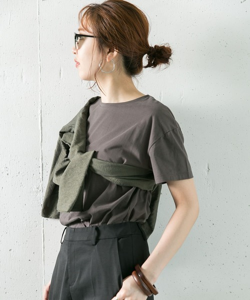 URBAN RESEARCH ROSSO（アーバンリサーチロッソ）の「『一部WEB限定カラー』SUVINコットンクルーネックTシャツ（Tシャツ/カットソー・レディース・ホワイト/チャコールグレー/ライトグレー/ネイビー/ミント/ライトピンク・FREE）」の3枚目の写真