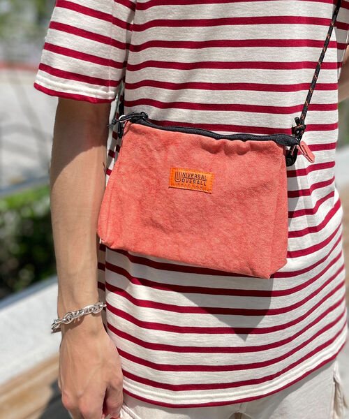UNIVERSAL OVERALL（ユニバーサルオーバーオール）の「【UNIVERSAL OVERALL/ユニバーサルオーバーオール】 タイダイデルタサコッチ【UVO-043】（ショルダーバッグ・メンズ・ピンク/ブルー/レッド・FREE）」の3枚目の写真