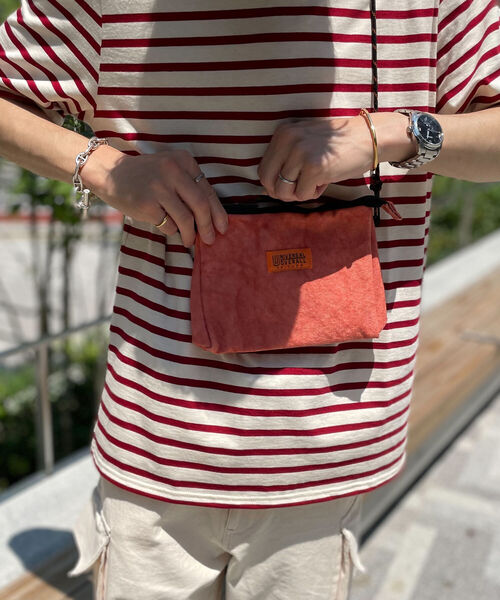 UNIVERSAL OVERALL（ユニバーサルオーバーオール）の「【UNIVERSAL OVERALL/ユニバーサルオーバーオール】 タイダイデルタサコッチ【UVO-043】（ショルダーバッグ・メンズ・ピンク/ブルー/レッド・FREE）」の6枚目の写真