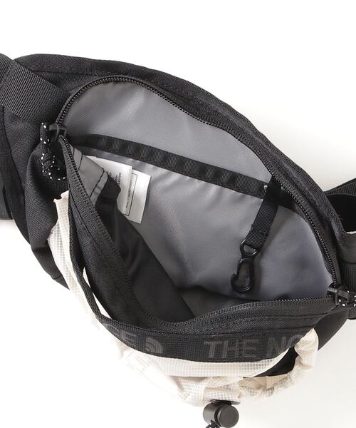 THE NORTH FACE(ザノースフェイス)の「【THE NORTH FACE/ザノースフェイス】BOZER HIP PACKⅢ-S (ボザーヒップパックⅢ)(ボディバッグ/ウエストポーチ・メンズ・ブラック/ブラック×ピンク・FREE)」の9枚目の写真
