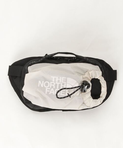 THE NORTH FACE(ザノースフェイス)の「【THE NORTH FACE/ザノースフェイス】BOZER HIP PACKⅢ-S (ボザーヒップパックⅢ)(ボディバッグ/ウエストポーチ・メンズ・ブラック/ブラック×ピンク・FREE)」の14枚目の写真