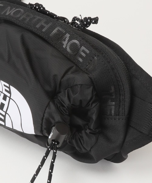 THE NORTH FACE(ザノースフェイス)の「【THE NORTH FACE/ザノースフェイス】BOZER HIP PACKⅢ-S (ボザーヒップパックⅢ)(ボディバッグ/ウエストポーチ・メンズ・ブラック/ブラック×ピンク・FREE)」の12枚目の写真