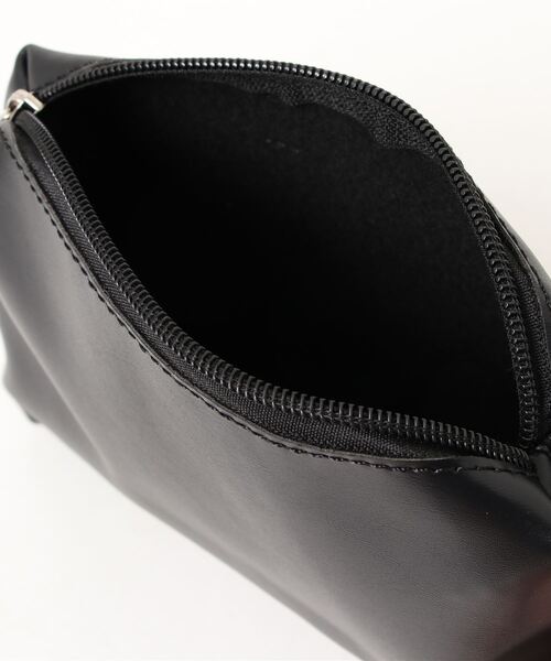 yuue' ( wear )(ユーイ)の「ミニポーチ付き ダブルストラップ シンプルレザートートバッグ(トートバッグ・レディース・ブラック/ベージュ・FREE)」の11枚目の写真