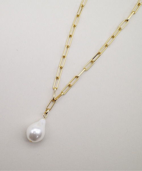 SIGNAL（シグナル）の「【SIGNAL/シグナル】 Baroque Pearl Necklace / バロックパールスクエアチェーンネックレス（ネックレス・レディース・ゴールド・40cm）」の2枚目の写真