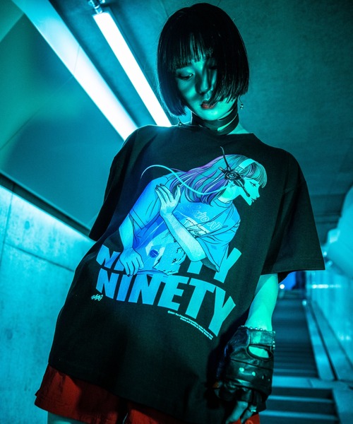 9090（ナインティナインティ）の「F-LAGSTUF-F×9090/フラグスタフ×ナインティ―ナインティ―/バイカーガールTシャツ/Biker Girl Tee（Tシャツ/カットソー・メンズ・ホワイト/ブラック・MEDIUM/X-LARGE/LARGE）」の7枚目の写真