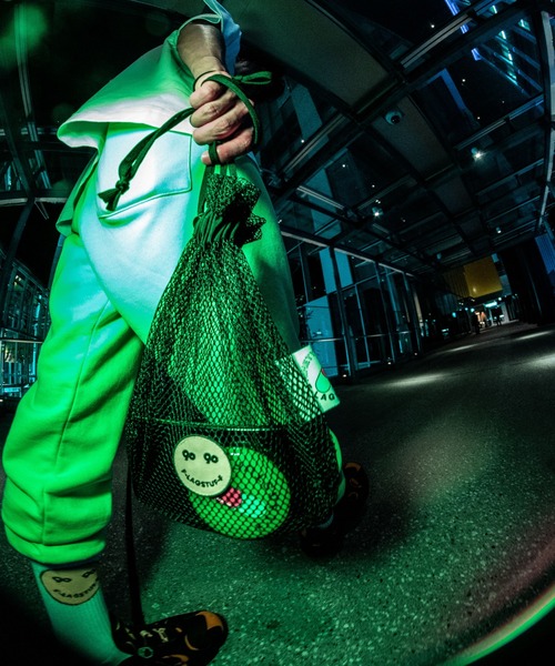 9090（ナインティナインティ）の「F-LAGSTUF-F×9090/フラグスタフ×ナインティ―ナインティ―/バイカーガールTシャツ/Biker Girl Tee（Tシャツ/カットソー・メンズ・ホワイト/ブラック・MEDIUM/X-LARGE/LARGE）」の6枚目の写真