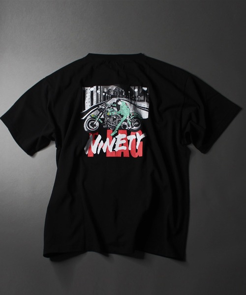 9090（ナインティナインティ）の「F-LAGSTUF-F×9090/フラグスタフ×ナインティ―ナインティ―/バイカーガールTシャツ/Biker Girl Tee（Tシャツ/カットソー・メンズ・ホワイト/ブラック・MEDIUM/X-LARGE/LARGE）」の5枚目の写真