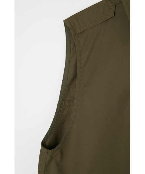 MOUSSY（マウジー）の「SLEEVELESS UTILITY ジャケット（ミリタリージャケット・レディース・カーキ/ベージュ・FREE）」の13枚目の写真