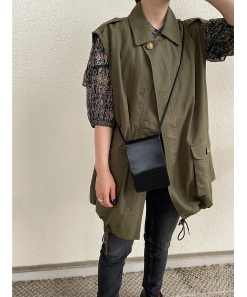 MOUSSY（マウジー）の「SLEEVELESS UTILITY ジャケット（ミリタリージャケット・レディース・カーキ/ベージュ・FREE）」の19枚目の写真