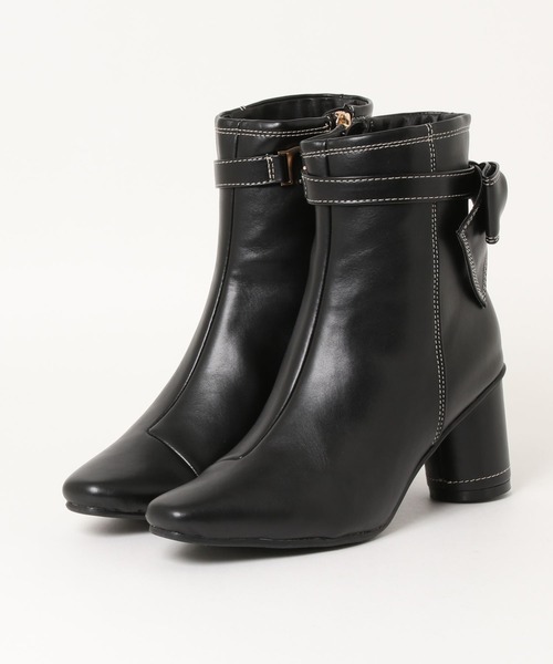 tocco closet（トッコ　クローゼット）の「２ＷＡＹリボンベルト付き配色ステッチ入りショートブーツ（ブーツ・レディース・ブラック/ピンクベージュ/ライトベージュ/ブラウン・S/M/L）」の14枚目の写真