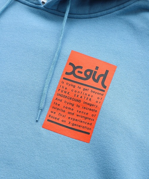 X-girl（エックスガール）の「WORDS FACE SWEAT HOODIE