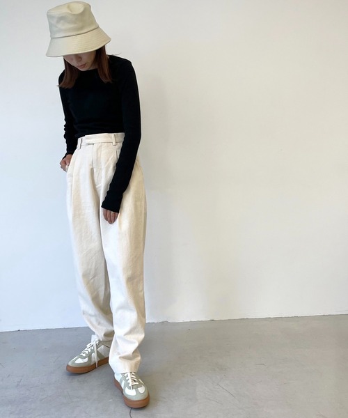 CANAL JEAN(キャナルジーン)の「RED CHOP WORKS コットンタックパンツ(その他パンツ・レディース・ブラック/ベージュ/ブラウン/ネイビー/カーキ/オフホワイト・38/36/34)」の10枚目の写真