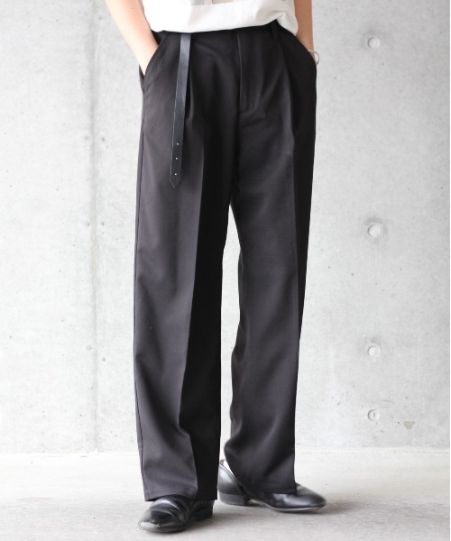 y/m by れぽすけ(イムバイレポスケ)の「センタープレスストレートパンツ(スラックス・メンズ・ブラック/オフホワイト・MEDIUM/LARGE)」の16枚目の写真