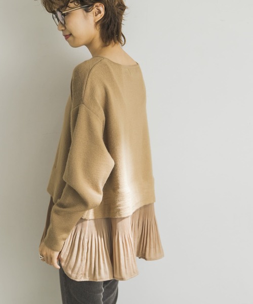 URBAN RESEARCH(アーバンリサーチ)の「2WAYプリーツドッキングニット(ニット/セーター・レディース・ブルー系その他/ネイビー/ベージュ・FREE)」の7枚目の写真