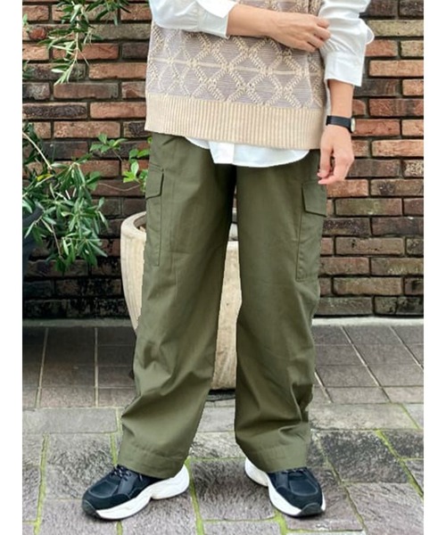 Lugnoncure（ルノンキュール）の「カーゴパンツ（カーゴパンツ・レディース・オフホワイト/カーキ/ネイビー・MEDIUM/LARGE）」の3枚目の写真