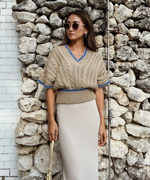 esutoreja（エストレジャ）の「カラーケーブルニットベスト（ニット/セーター・レディース・ホワイト/ピンク/ベージュ・FREE）」の3枚目の写真