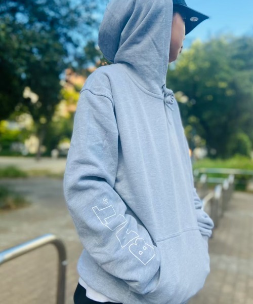 BAIT（ベイト）の「【2109_BAT】BAIT FRENCH TERRY HOODY 216-BAT-PRK-001（パーカー・メンズ・グレー・LARGE/X-LARGE/MEDIUM/XX-LARGE）」の9枚目の写真