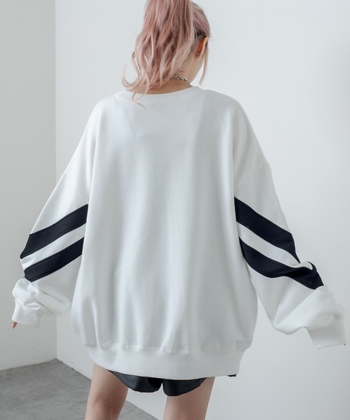 RASVOA（ラスボア）の「切替ライントレーナー／スウェット（スウェット・レディース・ブラック/オフホワイト・FREE）」の8枚目の写真