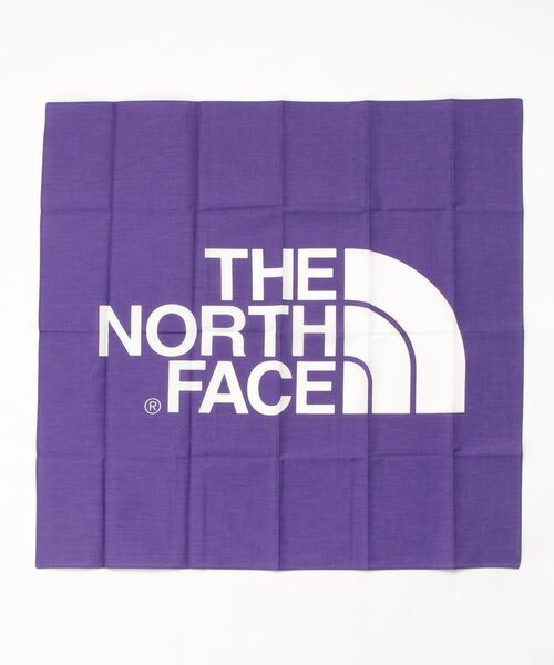THE NORTH FACE（ザノースフェイス）の「THE NORTH FACE ザ ノースフェイス　TNF Logo Bandana TNFロゴバンダナ　NN22000（バンダナ/スカーフ・メンズ・カモフラージュ/パープル/ブラック/レッド・ONE SIZE）」の2枚目の写真