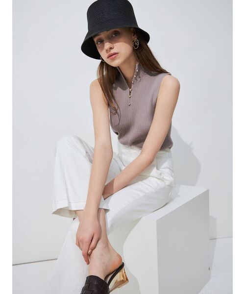 MERCURYDUO(マーキュリーデュオ)の「センプレフレアデニムパンツ(その他パンツ・レディース・オフホワイト/ブラック/インディゴブルー・SMALL/MEDIUM)」の11枚目の写真