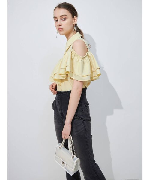 MERCURYDUO(マーキュリーデュオ)の「センプレフレアデニムパンツ(その他パンツ・レディース・オフホワイト/ブラック/インディゴブルー・SMALL/MEDIUM)」の15枚目の写真