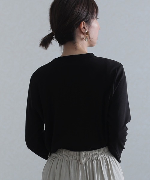 ElegChic（エレグシック）の「プチハイネックカットソー 長袖（Tシャツ/カットソー・レディース・チャコール/オフホワイト/杢グレー/ブラック・L/M/XL/3L/4L）」の7枚目の写真