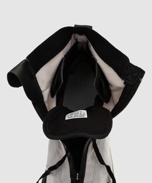 11 by Boris Bidjan Saberi ( ボリスビジャンサベリ)の「BAMBA2 HIGH GTX Bk / Lunar Rock / Alloy_SHOES(スニーカー・メンズ・グレー・8/10/9)」の4枚目の写真