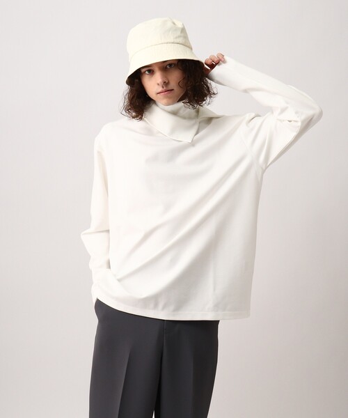 tk.TAKEO KIKUCHI(ティーケータケオキクチ)の「◆レイヤーハイネックカットソー(Tシャツ/カットソー・メンズ・ホワイト/ブラック・02/03)」の1枚目の写真