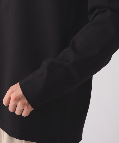 tk.TAKEO KIKUCHI(ティーケータケオキクチ)の「◆レイヤーハイネックカットソー(Tシャツ/カットソー・メンズ・ホワイト/ブラック・02/03)」の7枚目の写真