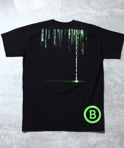 BAIT（ベイト）の「【2201_MRX】 BAIT × MATRIX NEO VS SMITH TEE 224-MRX-TEE-003（Tシャツ/カットソー・メンズ・ブラック・MEDIUM/LARGE/X-LARGE/XX-LARGE）」の2枚目の写真
