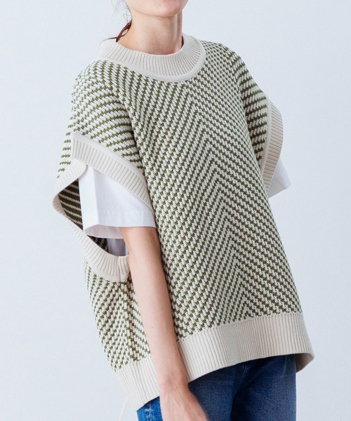 OMNES(オムネス)の「6ゲージ バックスリットニットベスト(ベスト・レディース・ブラック/ベージュ/ブラウン/オリーブ/ライトグリーン/アイボリー/チャコール・FREE)」の9枚目の写真