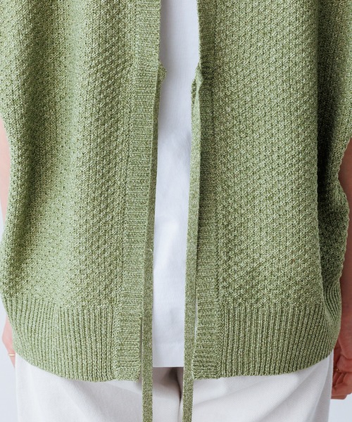 OMNES(オムネス)の「6ゲージ バックスリットニットベスト(ベスト・レディース・ブラック/ベージュ/ブラウン/オリーブ/ライトグリーン/アイボリー/チャコール・FREE)」の22枚目の写真