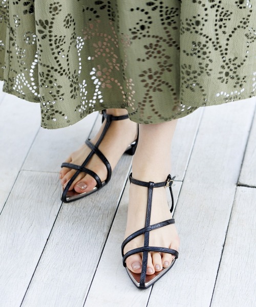 HIMIKO（ヒミコ）の「【Made in Japan】【ＷEB限定カラーあり】Tストラップサンダル/621202（サンダル・レディース・ブラック/ベージュ/ブルー/イエロー・22.5cm/23.5cm/24.5cm/23.0cm/24.0cm/22.0cm/25.5cm/25.0cm）」の12枚目の写真