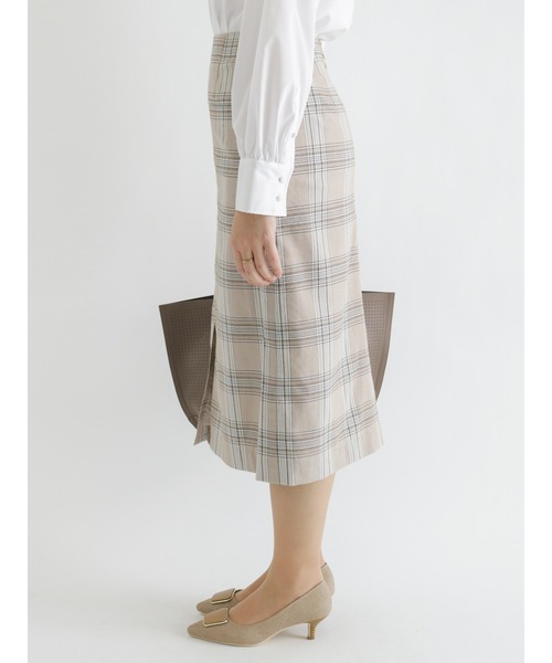 Te chichi CLASSIC(テチチクラシック)の「ポプリンチェックストレッチタイトスカート(スカート・レディース・ブラック/ベージュ/ブラウン・MEDIUM/SMALL)」の7枚目の写真