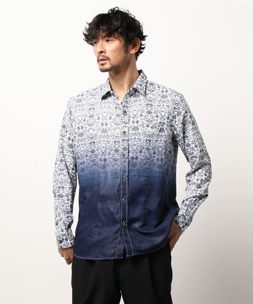 renoma HOMME（レノマオム）の「レノマ オム フラワーグラデーション レギュラーカラー長袖シャツ（シャツ/ブラウス・メンズ・ネイビー/カーキ・MEDIUM/LARGE/X-LARGE/S）」の2枚目の写真
